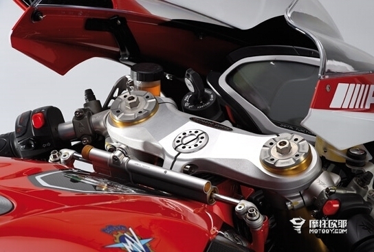 2015mv奥古斯塔f4rc终极限量版