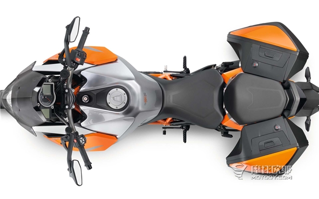 KTM首款运动休旅车 1290 Super DUKE GT (16)