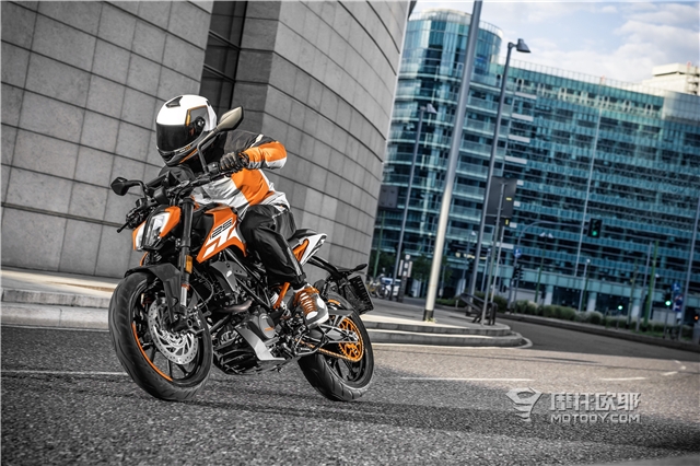 橙色病毒!2017款KTM DUKE 125 (17)