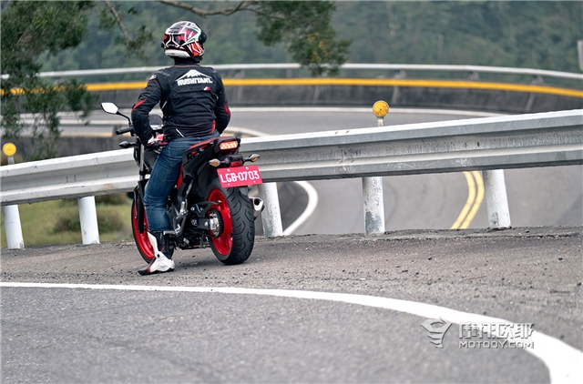 本田NC750S台媒测评 (57)