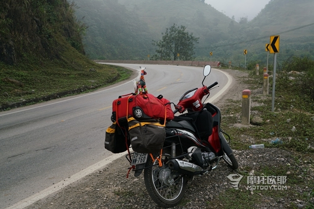 越过山丘——摩托车骑行越南西北环线（上） 3.JPG