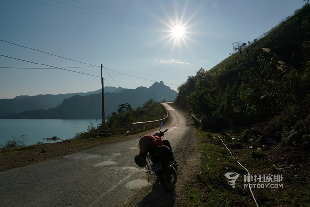越过山丘——摩托车骑行越南西北环线（上） 13.JPG