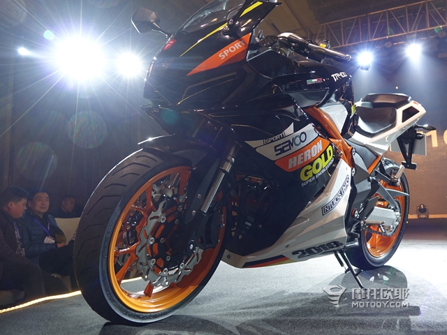 2.28万元，台荣GP-1准400cc跑车售价公布 2.JPG